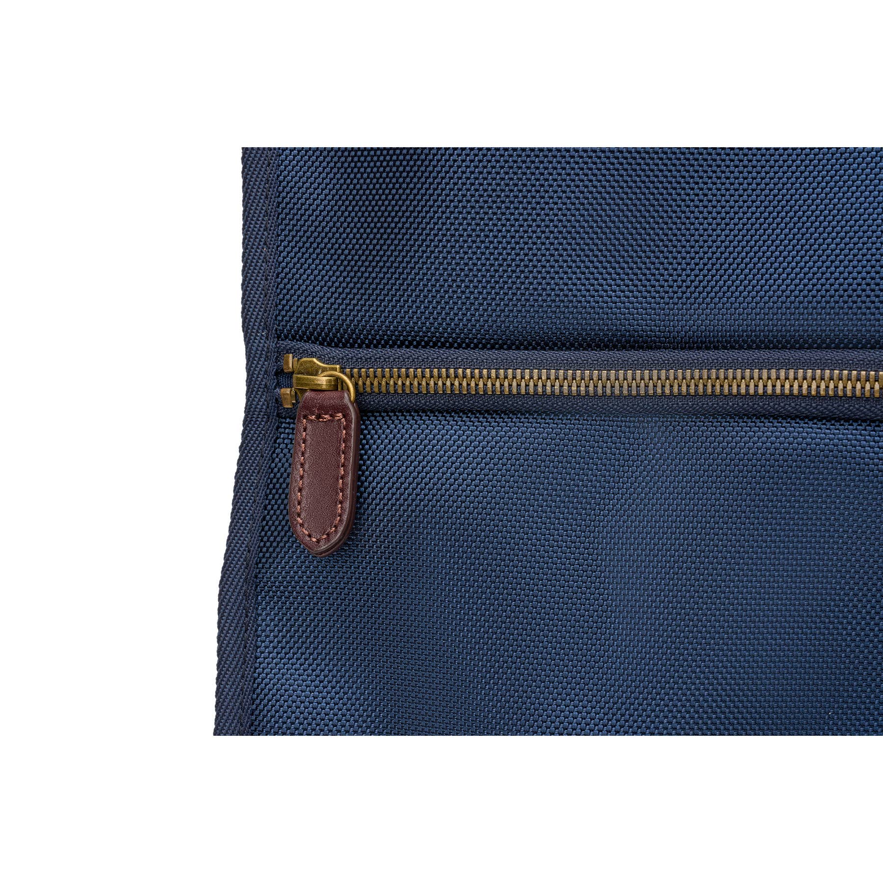 "Gavin" Nylon Garment Bag (Personalizable)