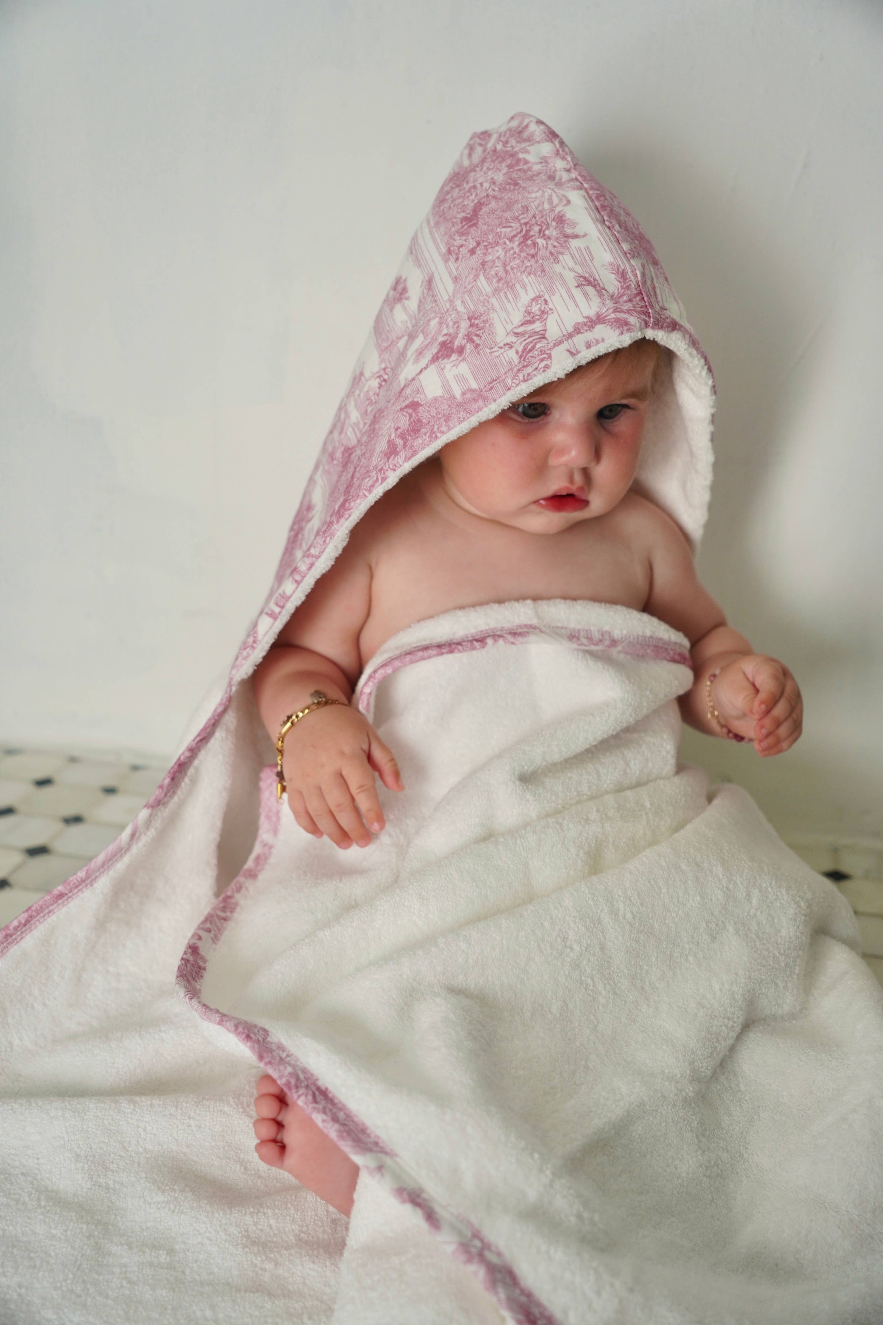 Pink Toile Bath Towel