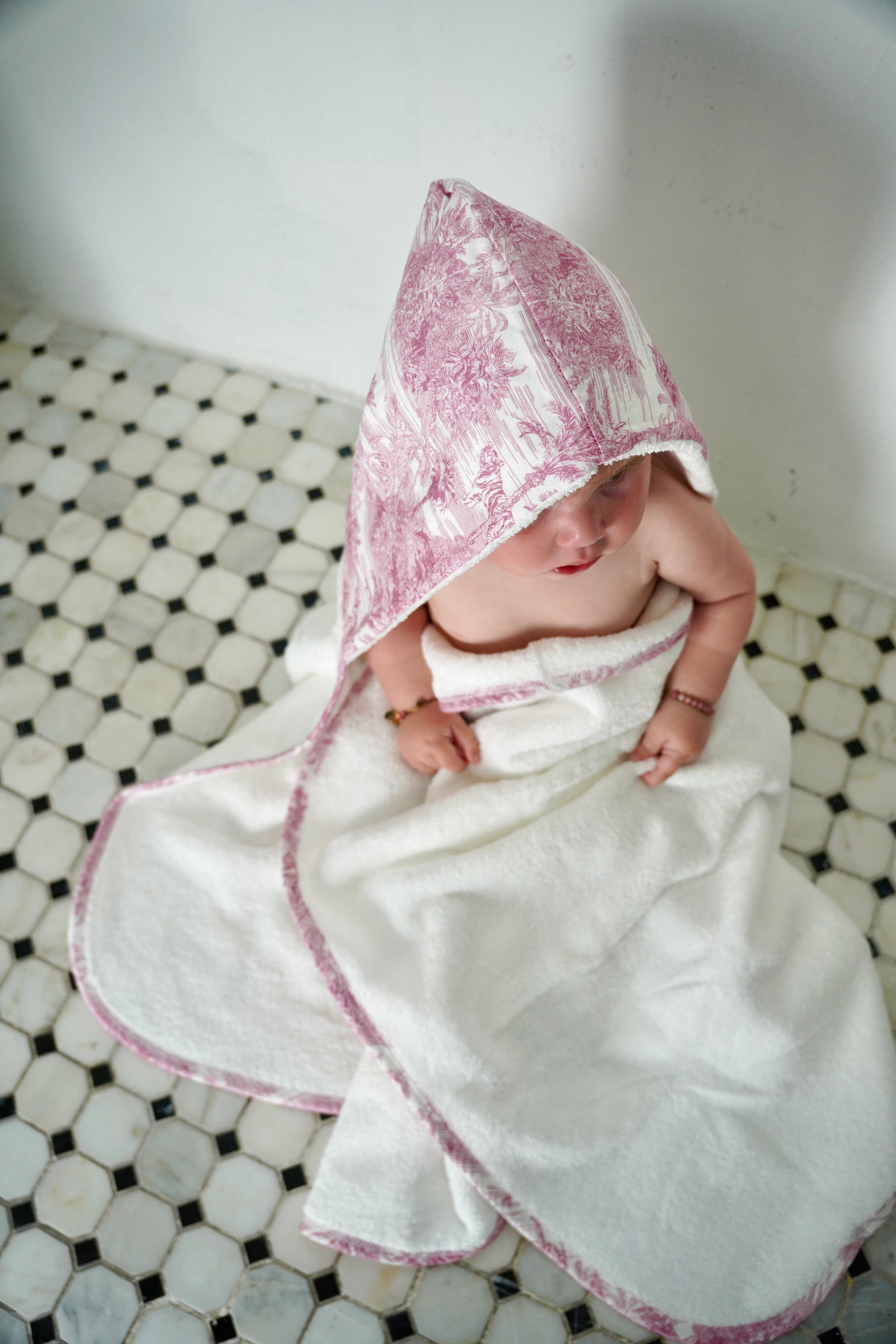 Pink Toile Bath Towel