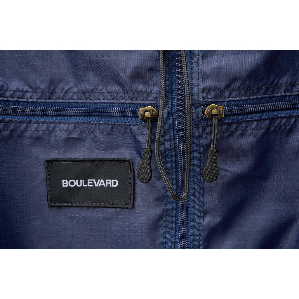 "Gavin" Nylon Garment Bag (Personalizable)